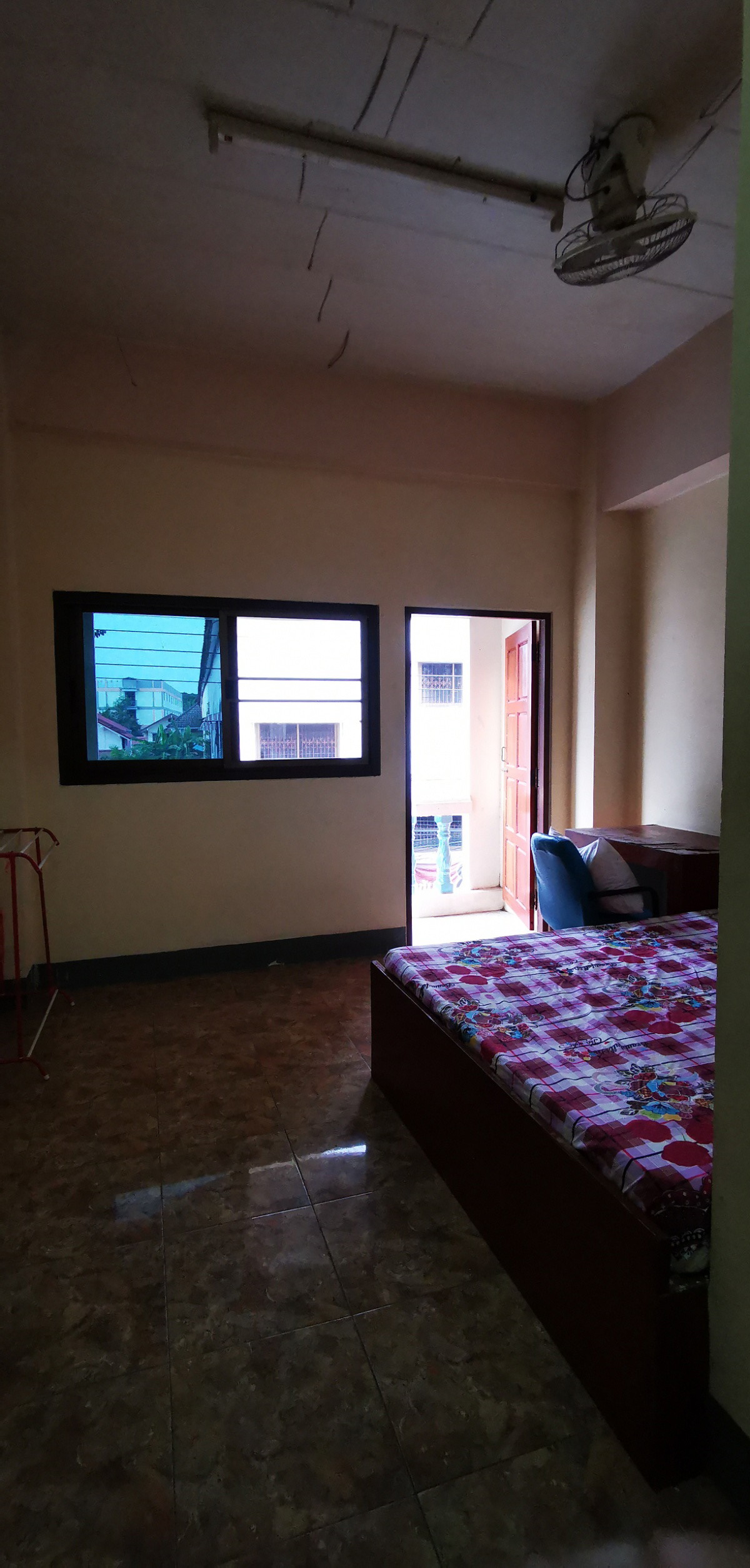 1 Bed Condo — photo 3