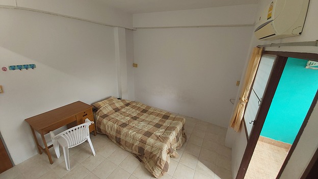1 Bed Condo — photo 1