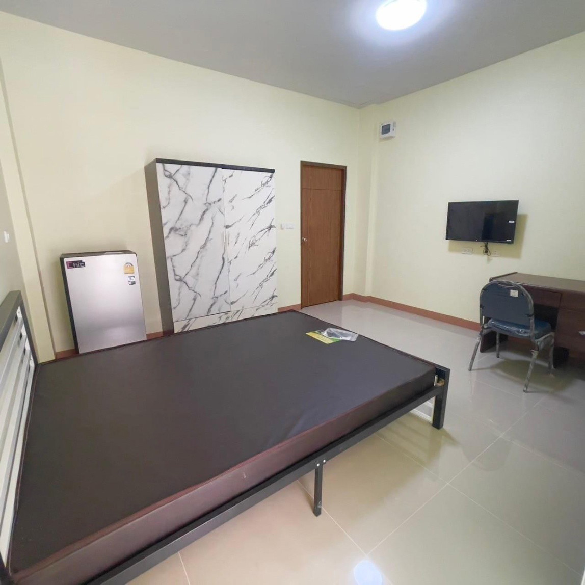 1 Bed Condo — photo 5