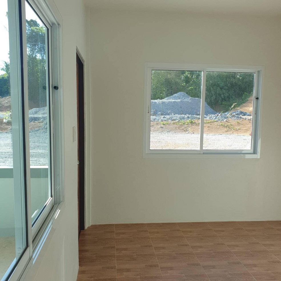 1 Bed Condo — photo 2