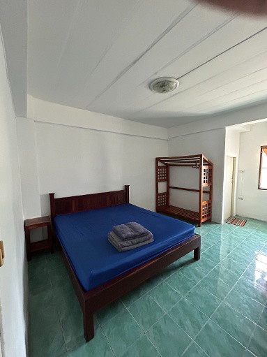 Condo — photo 2