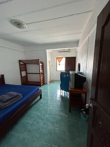 Condo — photo 3