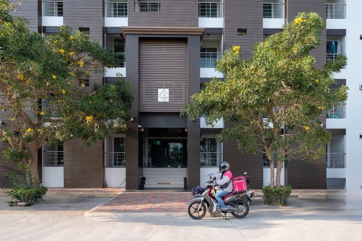 1 Bed Condo — photo 5