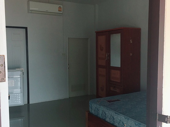 1 Bed Condo — photo 4