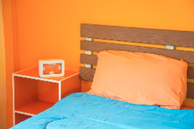 1 Bed Condo — photo 2