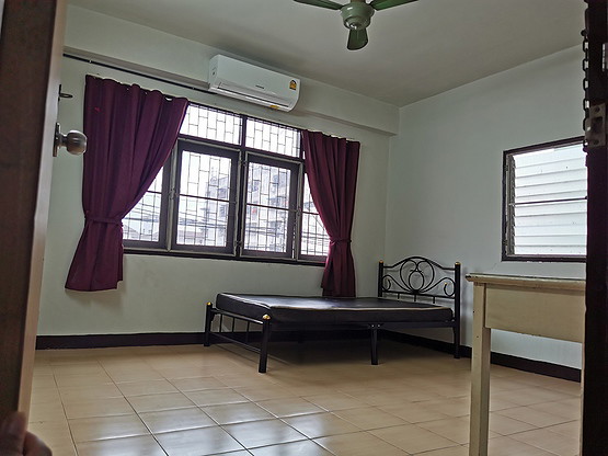 1 Bed Condo · Wang Thonglang, bangkok — photo 2