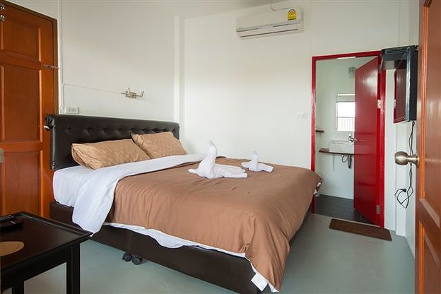 Barefeet Naturist Resort — photo 1