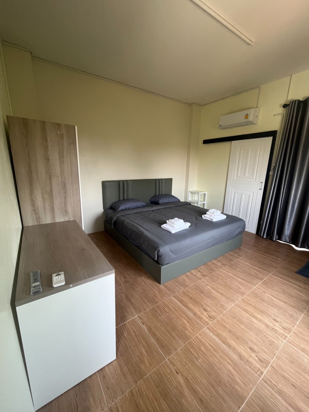 1 Bed Condo — photo 4