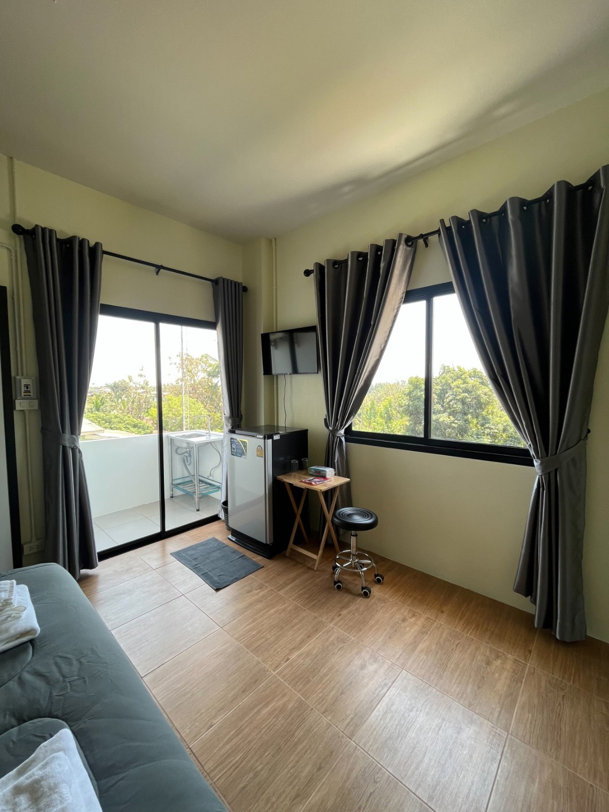 1 Bed Condo — photo 5