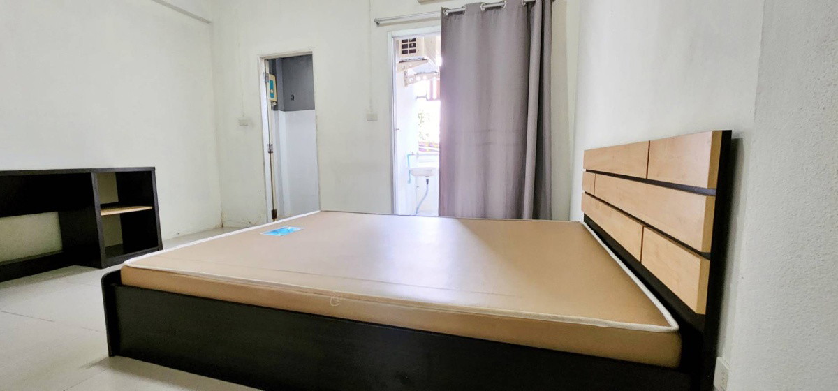1 Bed Condo · Wang Thonglang, bangkok — photo 2