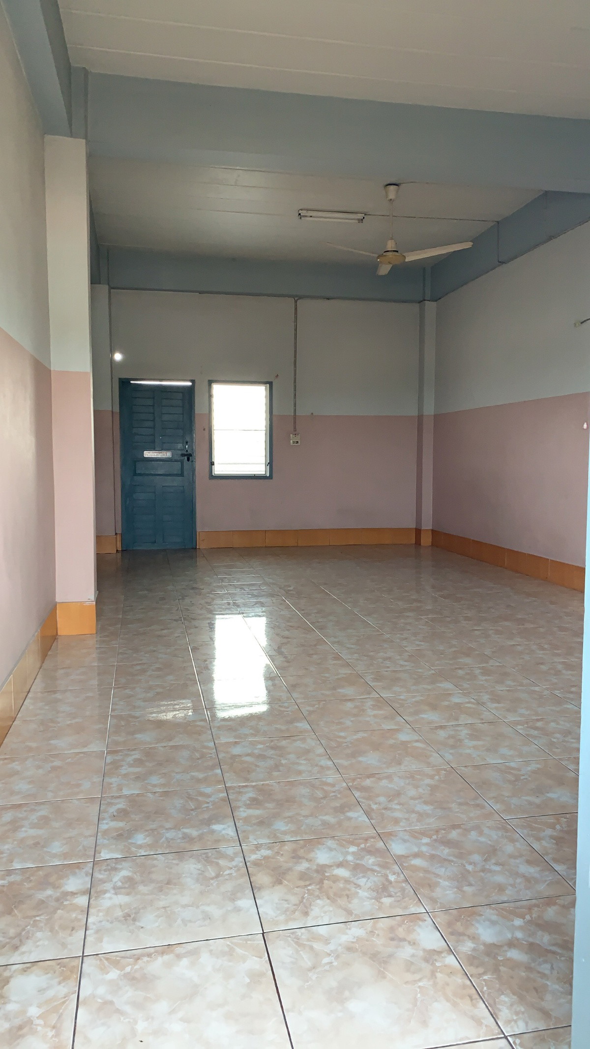 1 Bed Condo — photo 4