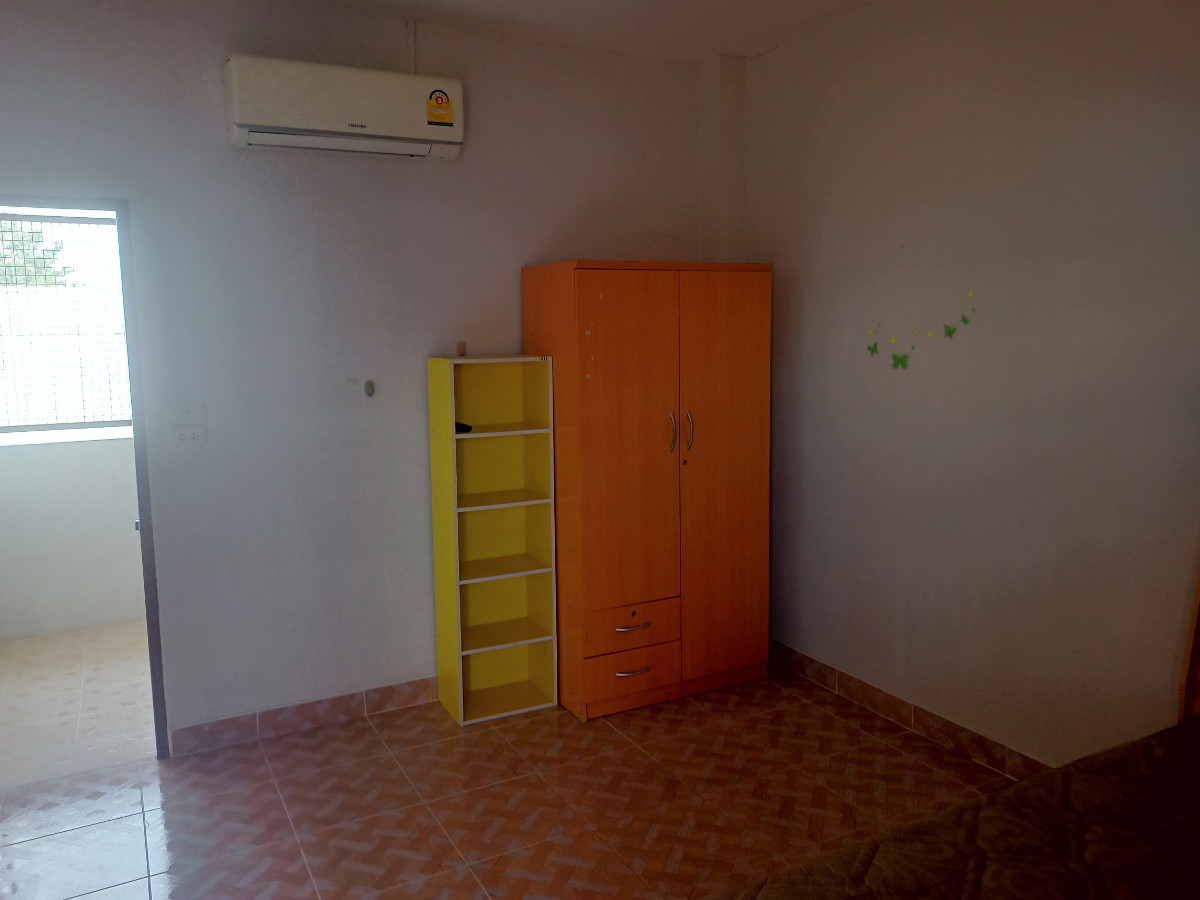 1 Bed Condo — photo 1