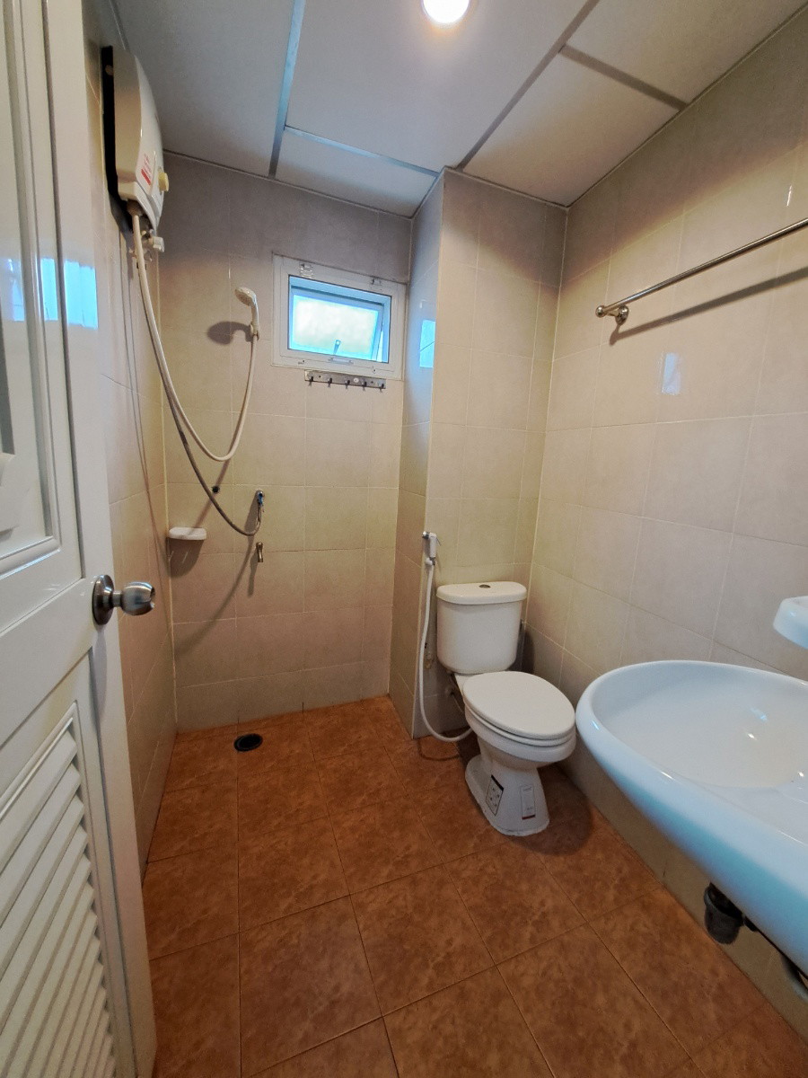1 Bed Condo · Bang Rak, bangkok — photo 5
