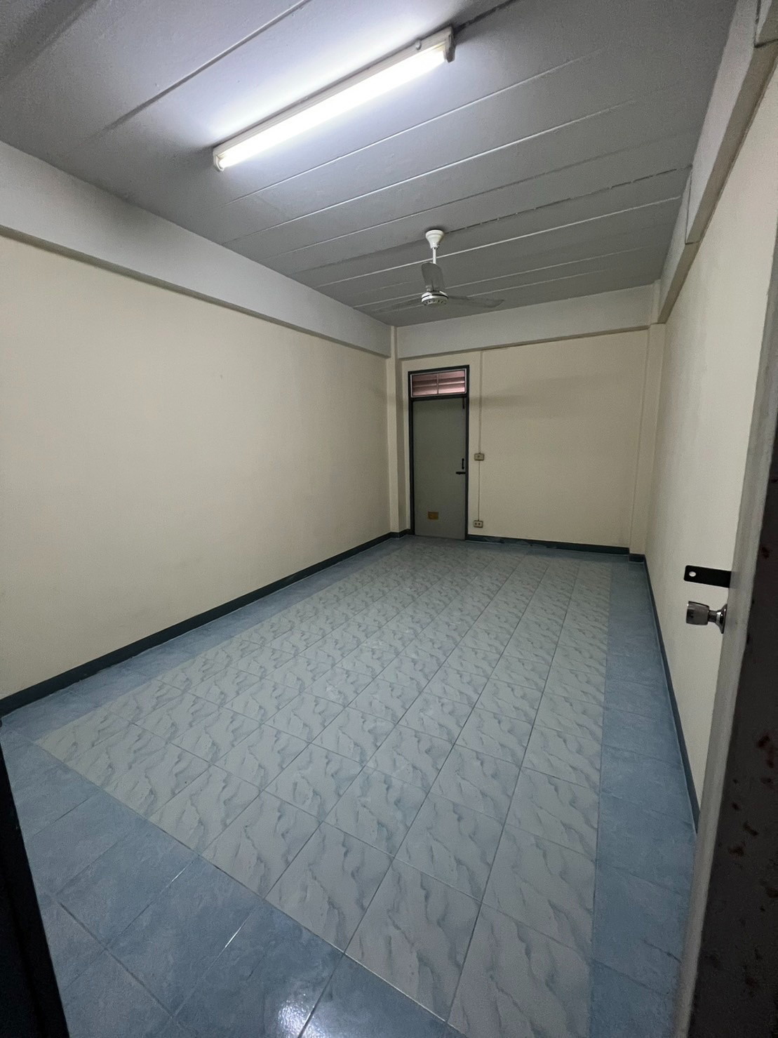 Condo — photo 3