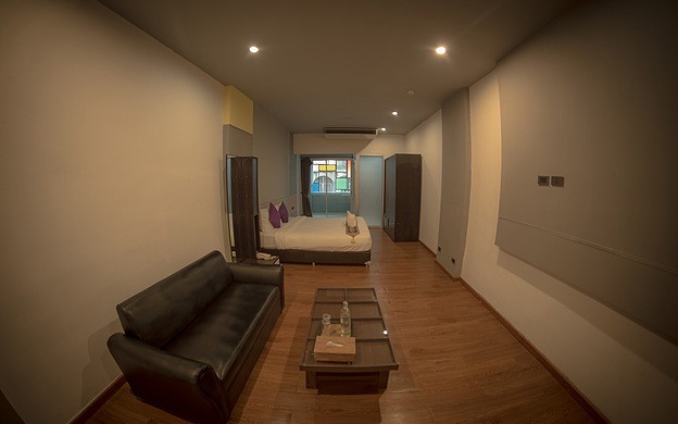 1 Bed Condo · Thon Buri, bangkok — photo 2