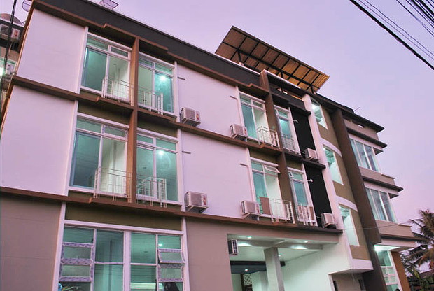 1 Bed Condo — photo 4