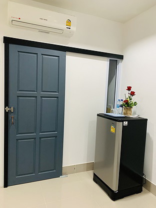 1 Bed Condo — photo 1