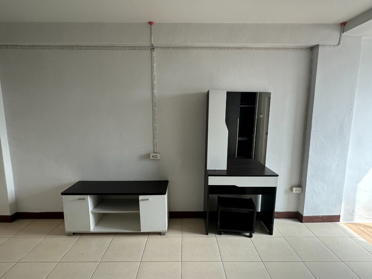 Condo · pathum_thani — photo 3