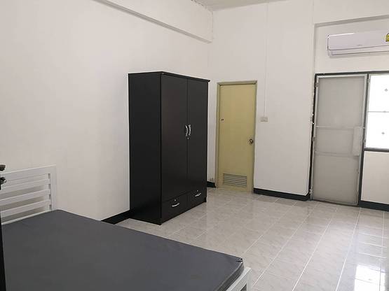 1 Bed Condo · Bang Kapi, bangkok — photo 3