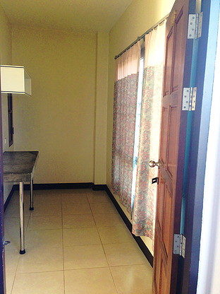 1 Bed Condo — photo 4