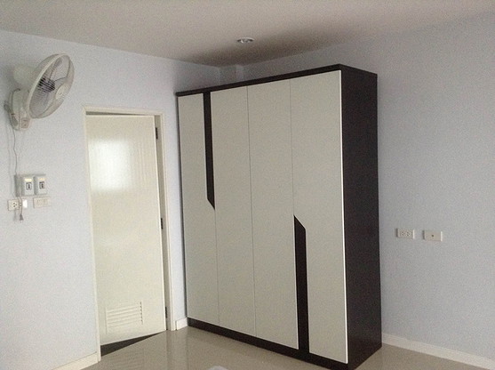 1 Bed Condo — photo 4
