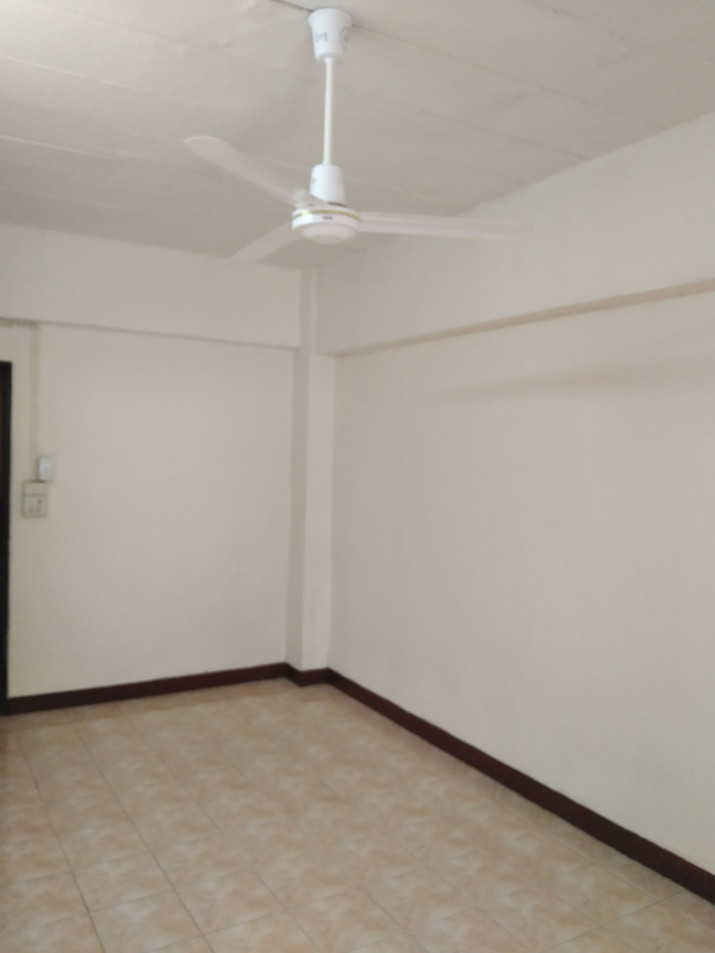 1 Bed Condo · Watthana, bangkok — photo 1