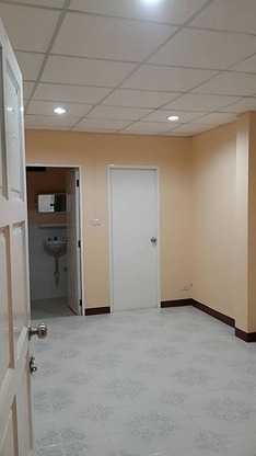 1 Bed Condo — photo 4
