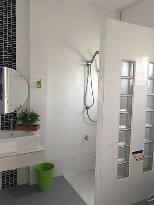 1 Bed Condo · Bang Khun Thian, bangkok — photo 2