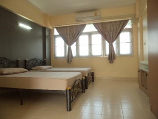1 Bed Condo · Bang Khun Thian, bangkok — photo 1