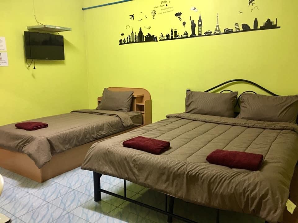 1 Bed Condo — photo 3