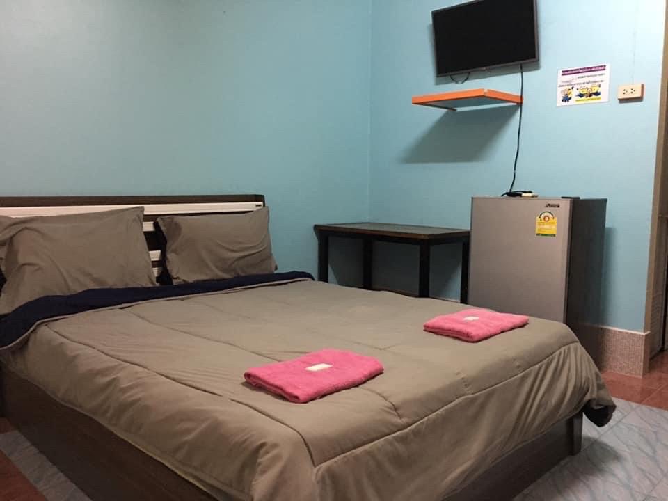 1 Bed Condo — photo 4