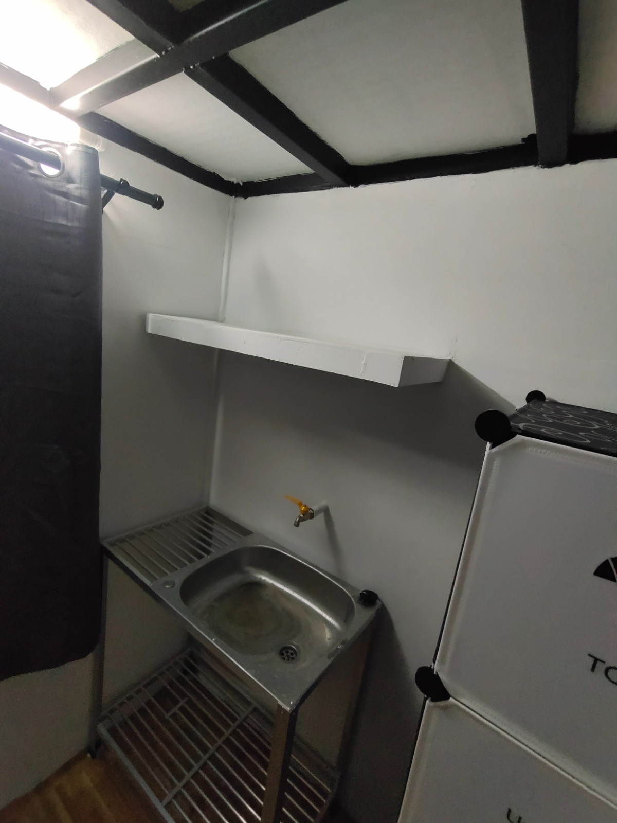 1 Bed Condo — photo 3