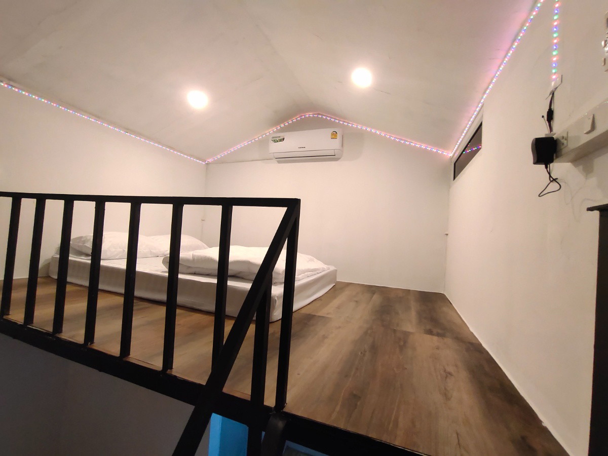 1 Bed Condo — photo 5