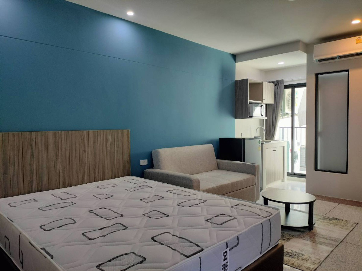 1 Bed Condo · Huai Khwang, bangkok — photo 3
