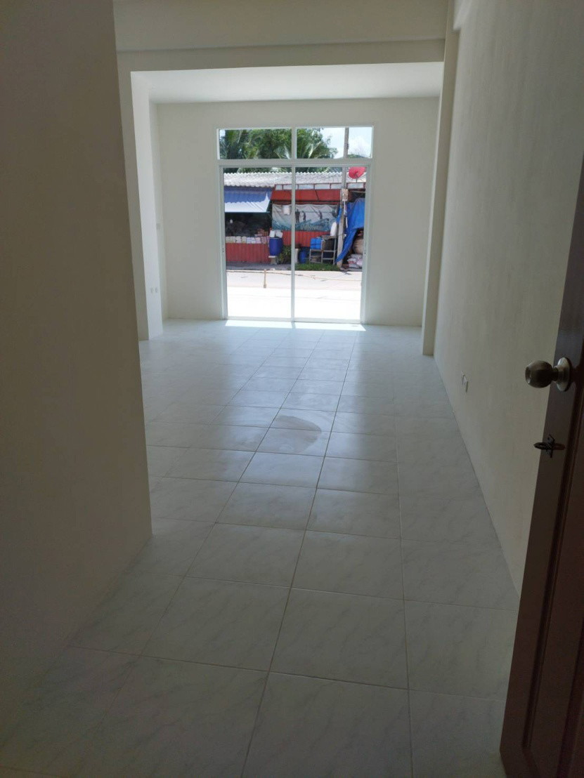 1 Bed Condo — photo 5