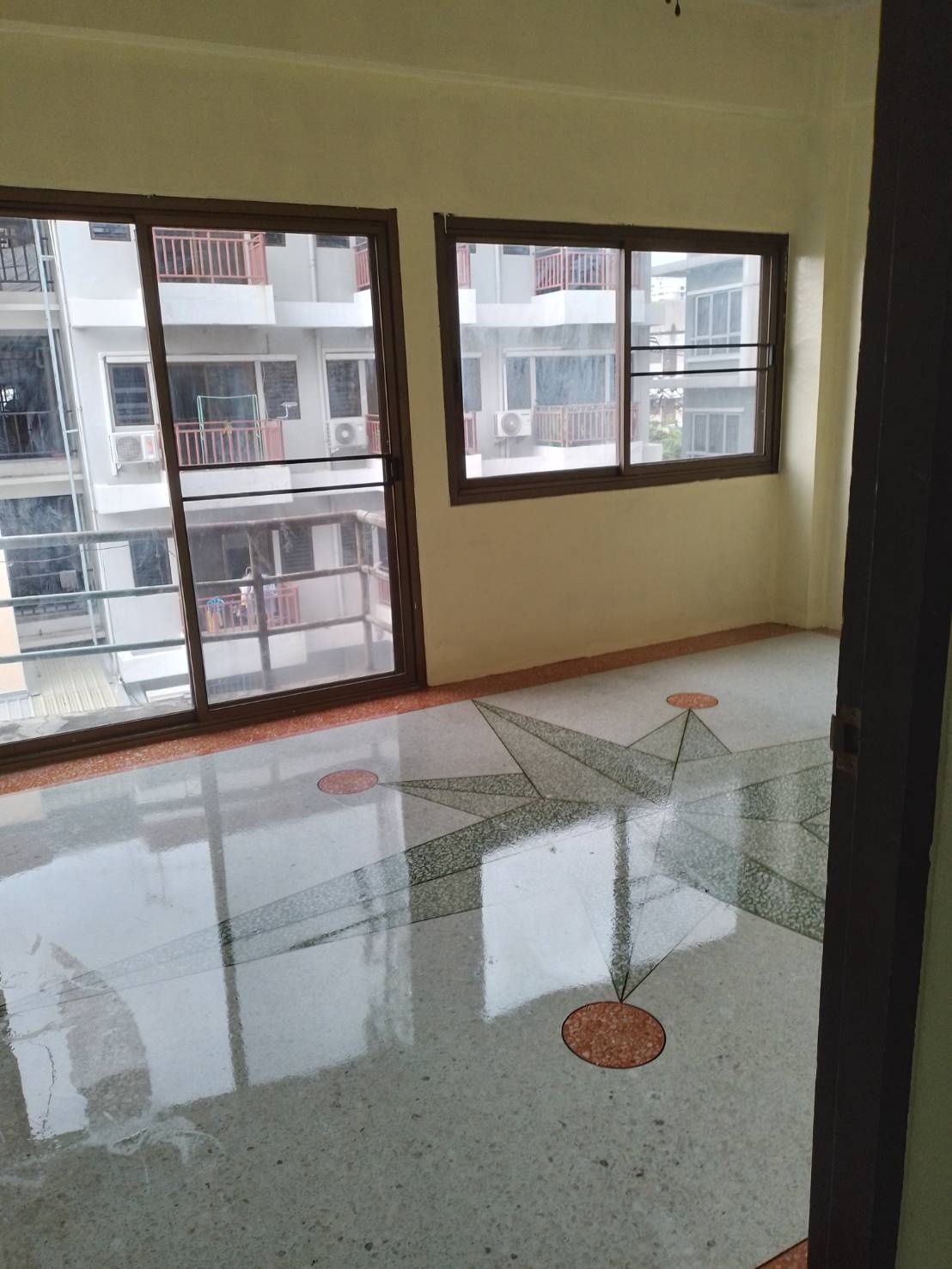 1 Bed Condo · Thon Buri, bangkok — photo 1