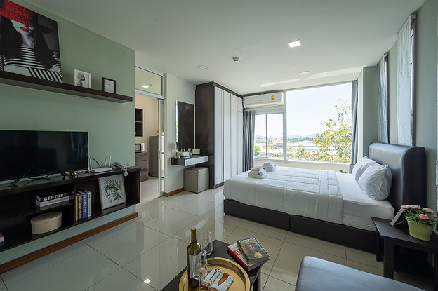 1 Bed Condo · Si Racha, chon_buri — photo 2