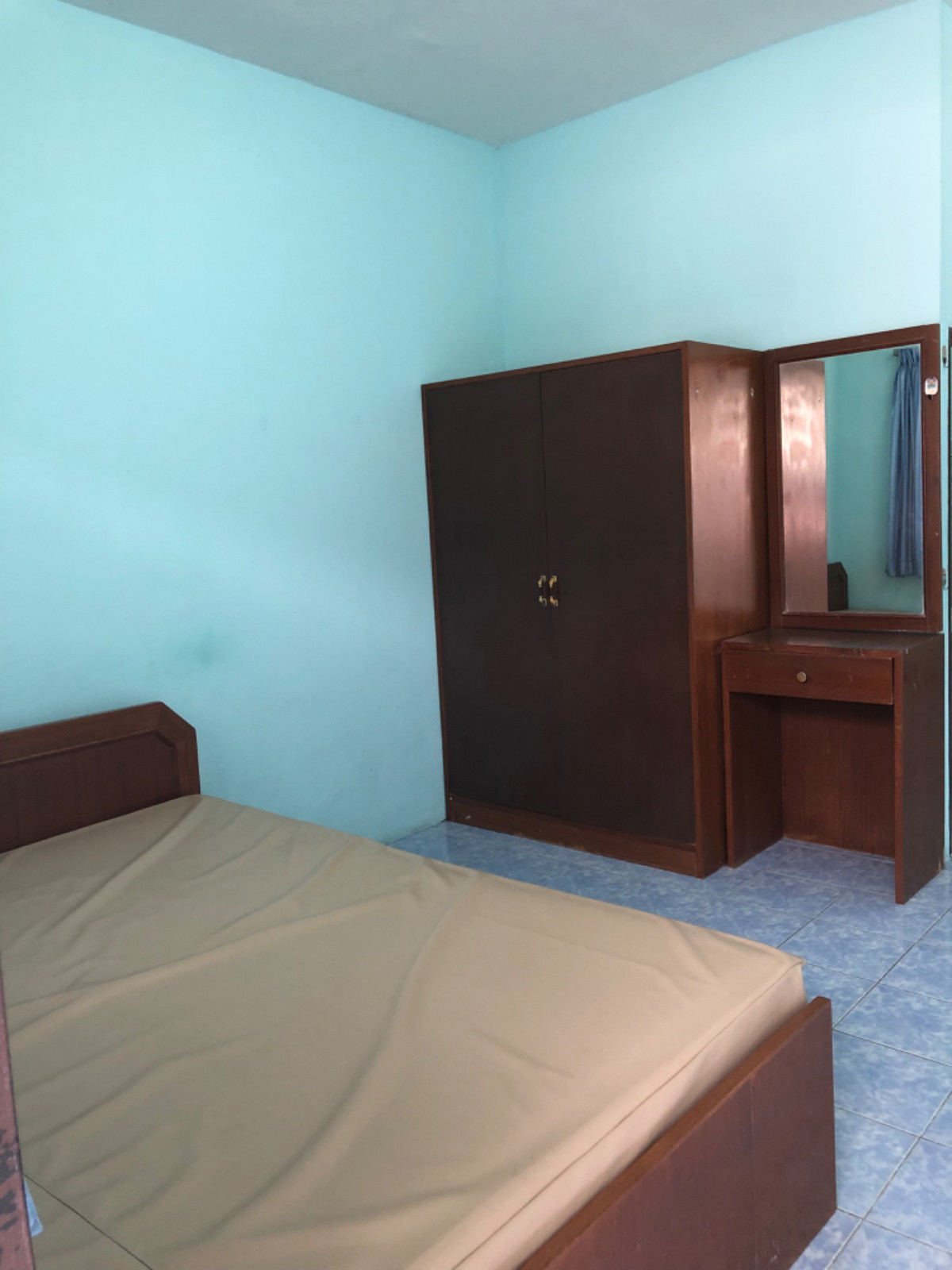 1 Bed Condo — photo 1