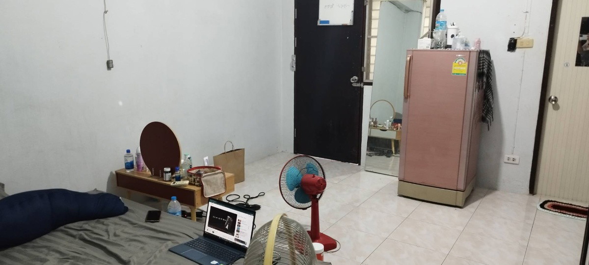 1 Bed Condo · Bang Khun Thian, bangkok — photo 2