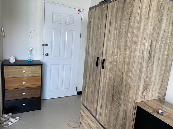1 Bed Condo — photo 1