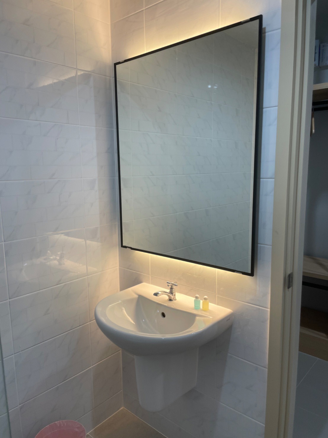 Condo — photo 1