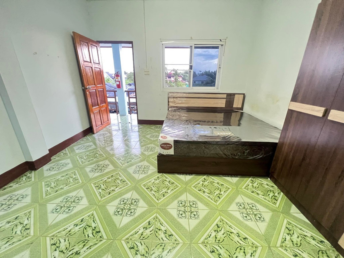 1 Bed Condo — photo 4