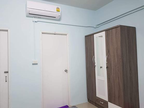 1 Bed Condo — photo 2