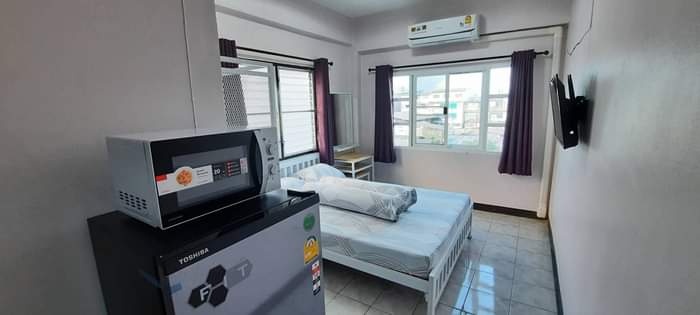 1 Bed Condo · Bangkok Noi, bangkok — photo 1
