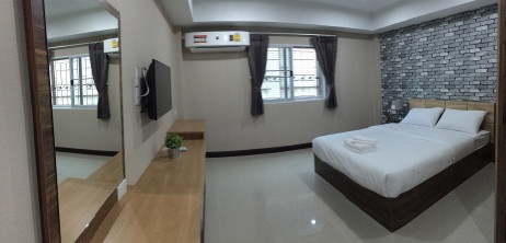 1 Bed Condo · Thon Buri, bangkok — photo 2