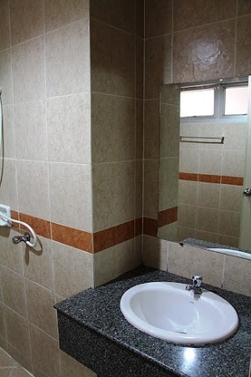 1 Bed Condo — photo 3