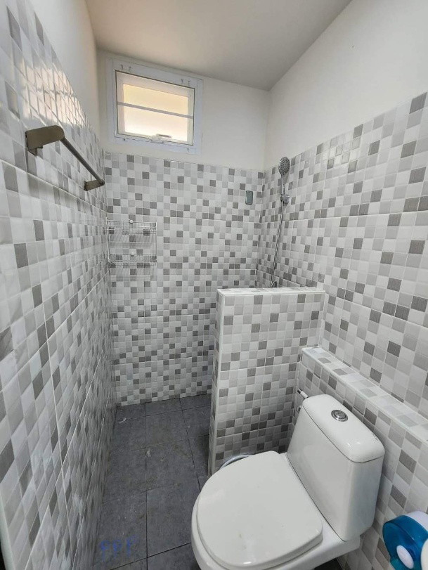 1 Bed Condo — photo 4