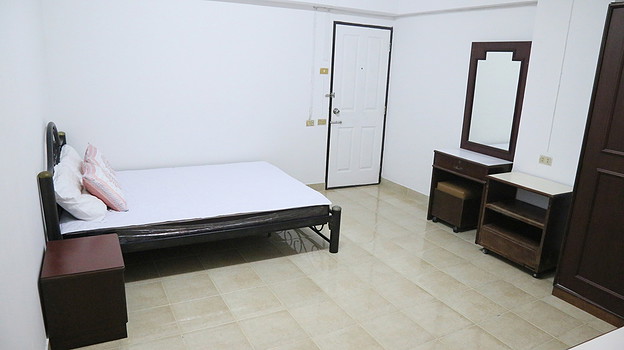 1 Bed Condo · Bang Kapi, bangkok — photo 3