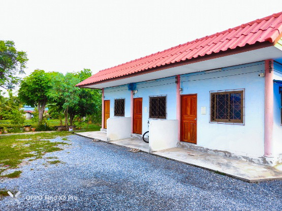 1 Bed Condo — photo 3