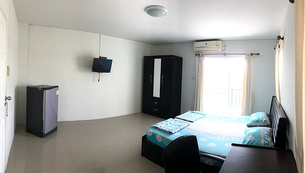 1 Bed Condo — photo 1